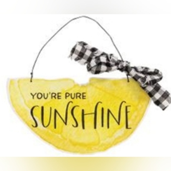 Other - 🆕️🍋5/25 Make Lemonade Hanging Sign🍋